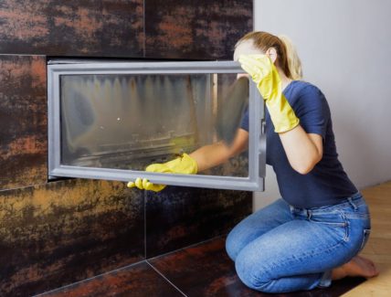 On Fireplace Glass Importance and Cleaning Tips